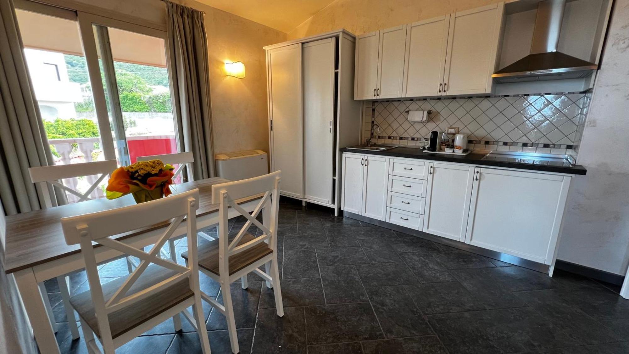 Borgo Di Santa Barbara 4*